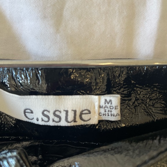 Faux leather mini skirt - Picture 6 of 6